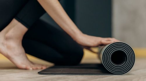 Bunte Yogamatte Test: Die 5 Besten im Vergleich